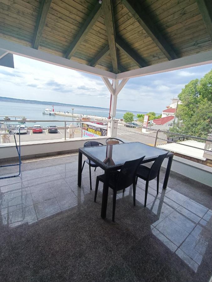 Apartmani Centar Starigrad Paklenica Exterior photo